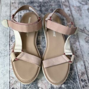 Timberland Blush Pink and Cream Women’s Strap Sandals